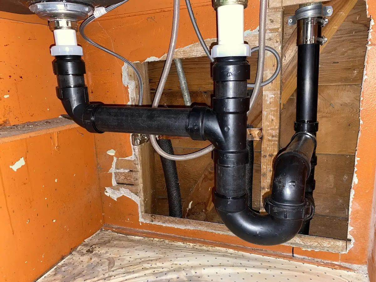 Professional Pipe Bursting equipment and tools on the job in Ravenna